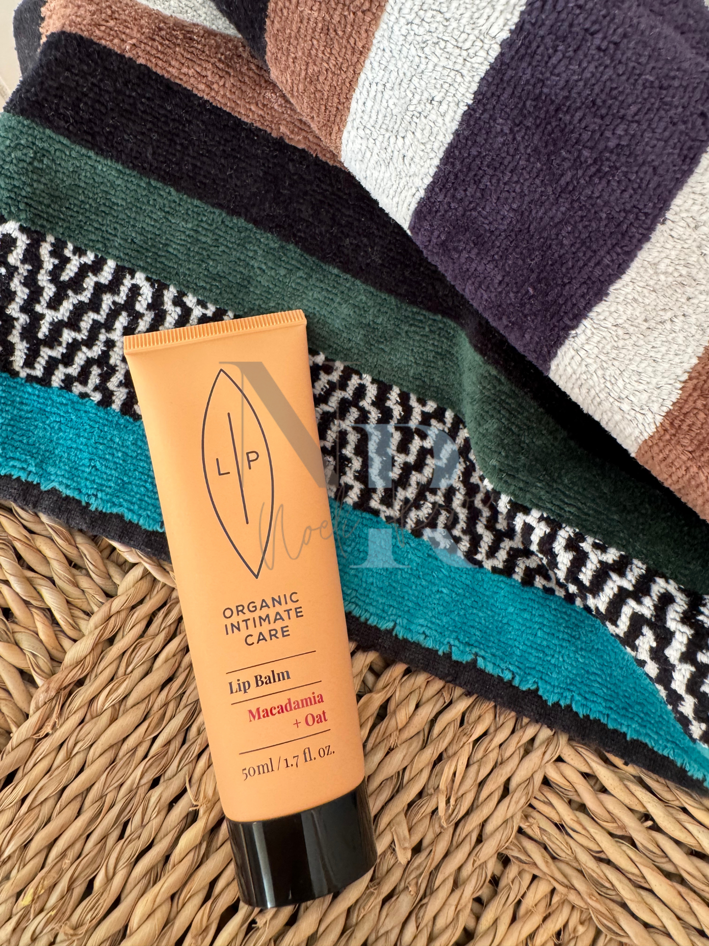 Lip Balm Macadamia + Avena